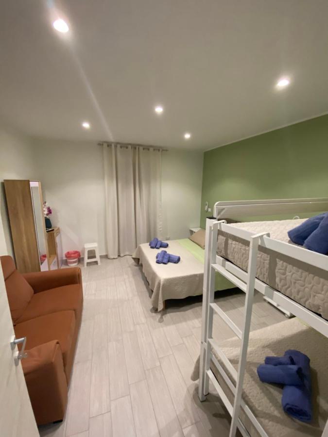 Casa Quadrifoglio Daire Taranto Dış mekan fotoğraf